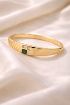 Ridge Emerald Bangle