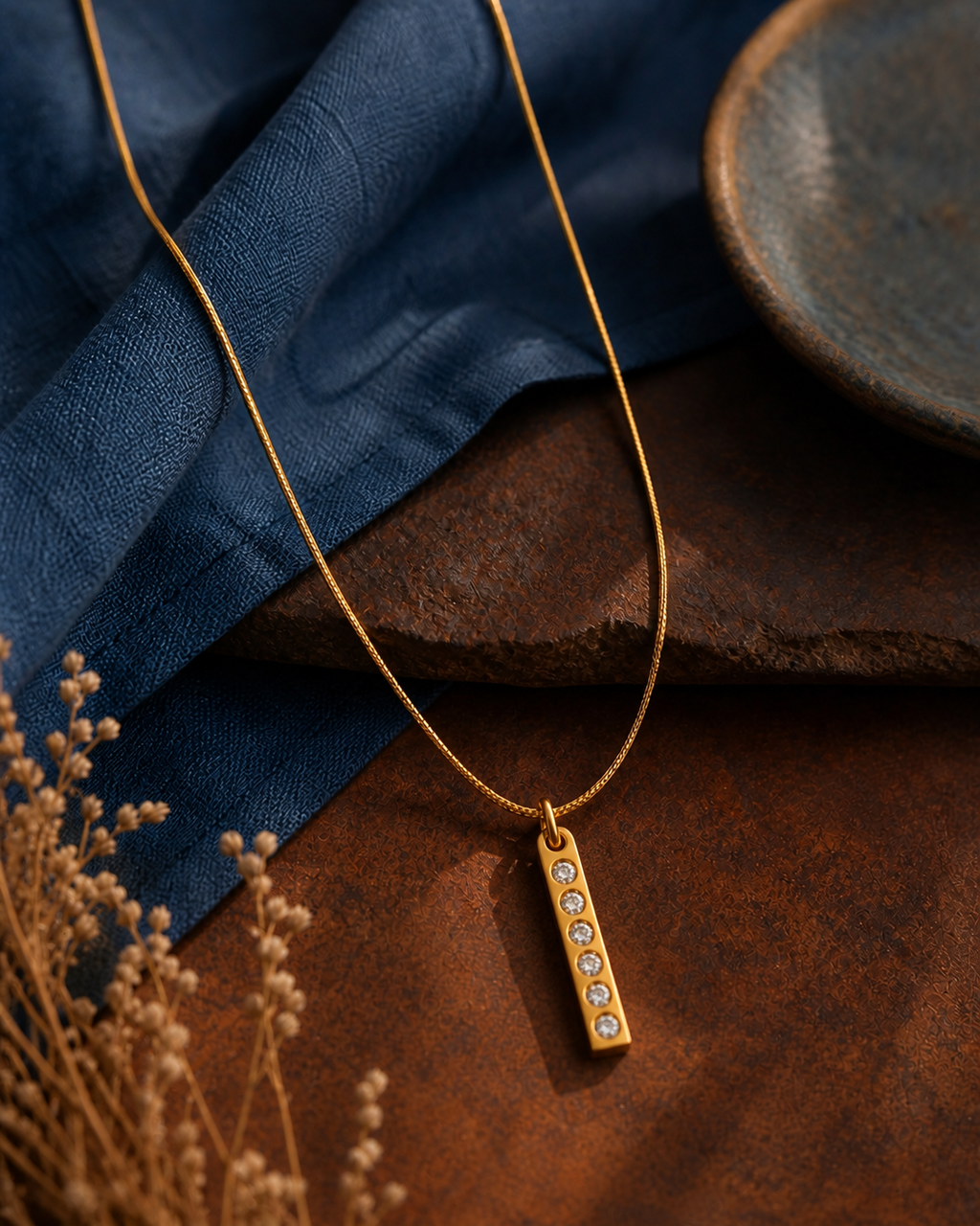 Crystal Bar Gold Pendant Necklace – Sleek Modern Elegance