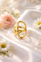 Aurea Flow Statement Ring